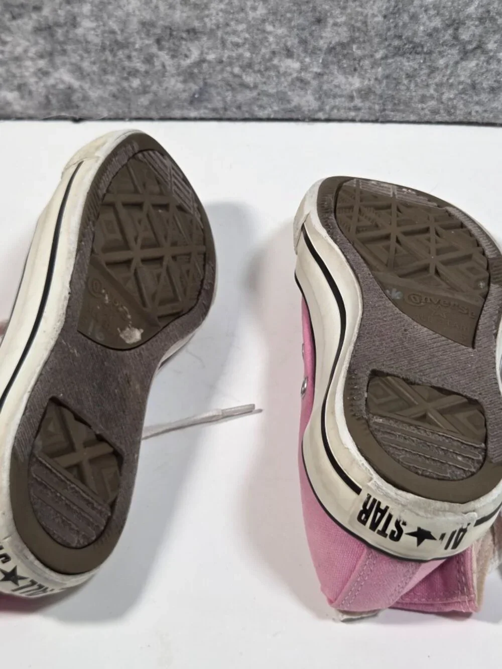 Converse Chuck Taylor All Star Pink High Top Sneakers Youth 5 Streetwear Y2K